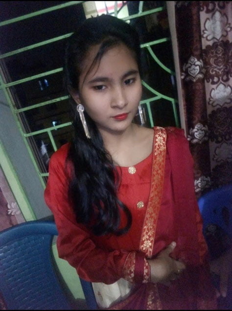 インドのスリムな女の子 nagma
 #87563983