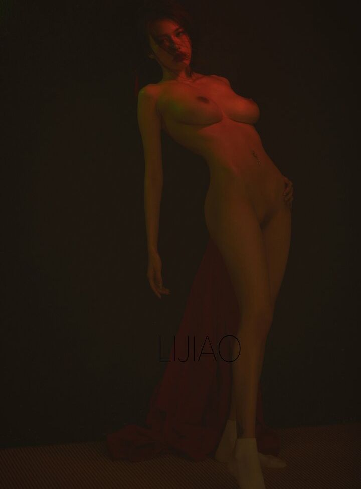 Mavis Pan desnuda #108467310