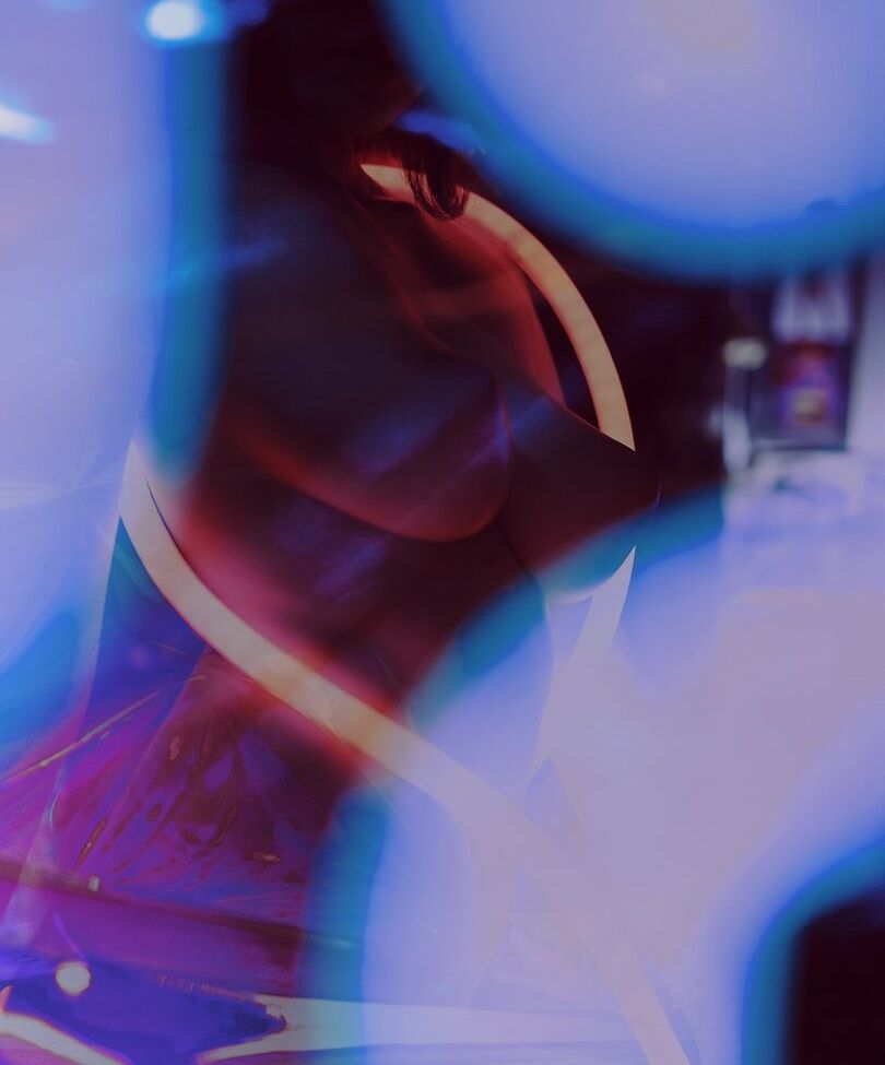 Mavis Pan desnuda #108467387