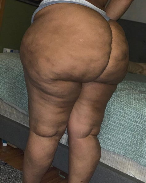 Dee Ebony booty 104
 #100029520