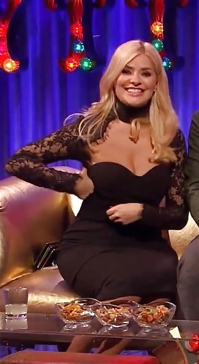 Holly willoughby
 #100246962