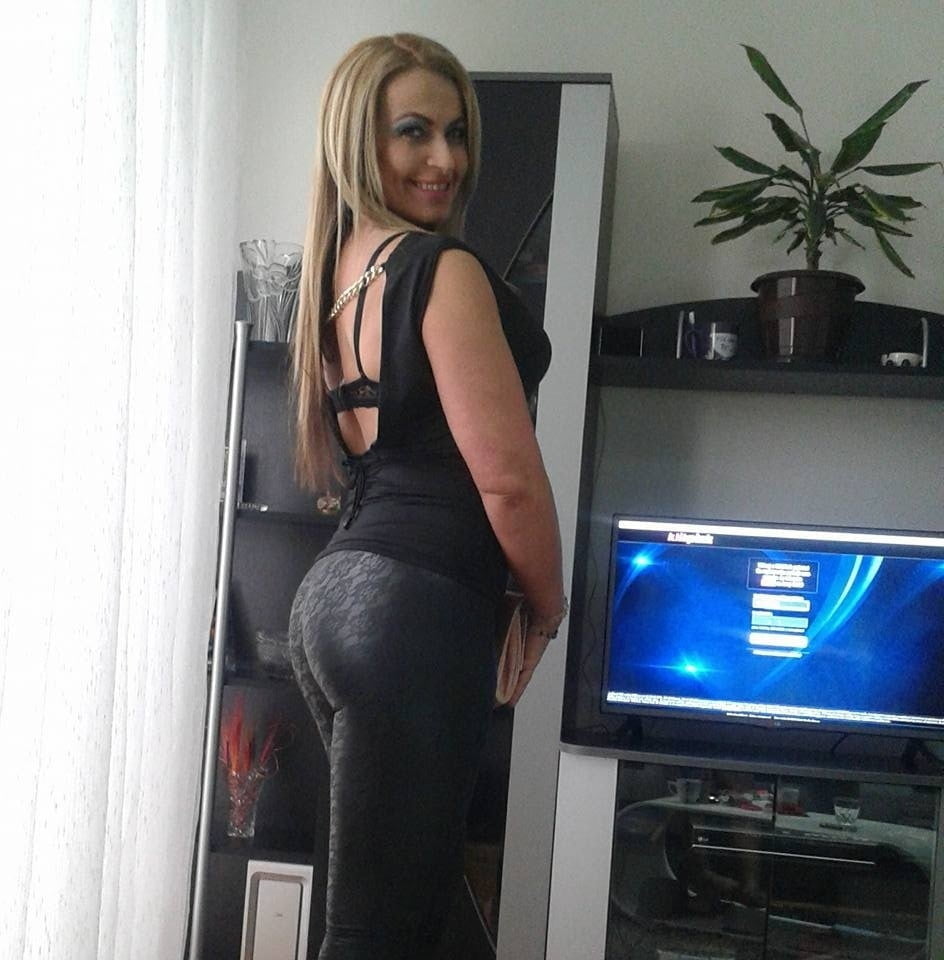 Maravillosa madura (20)
 #81484882