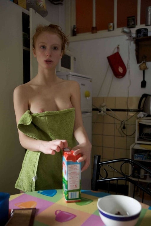 私の写真を見てください
 #94580948