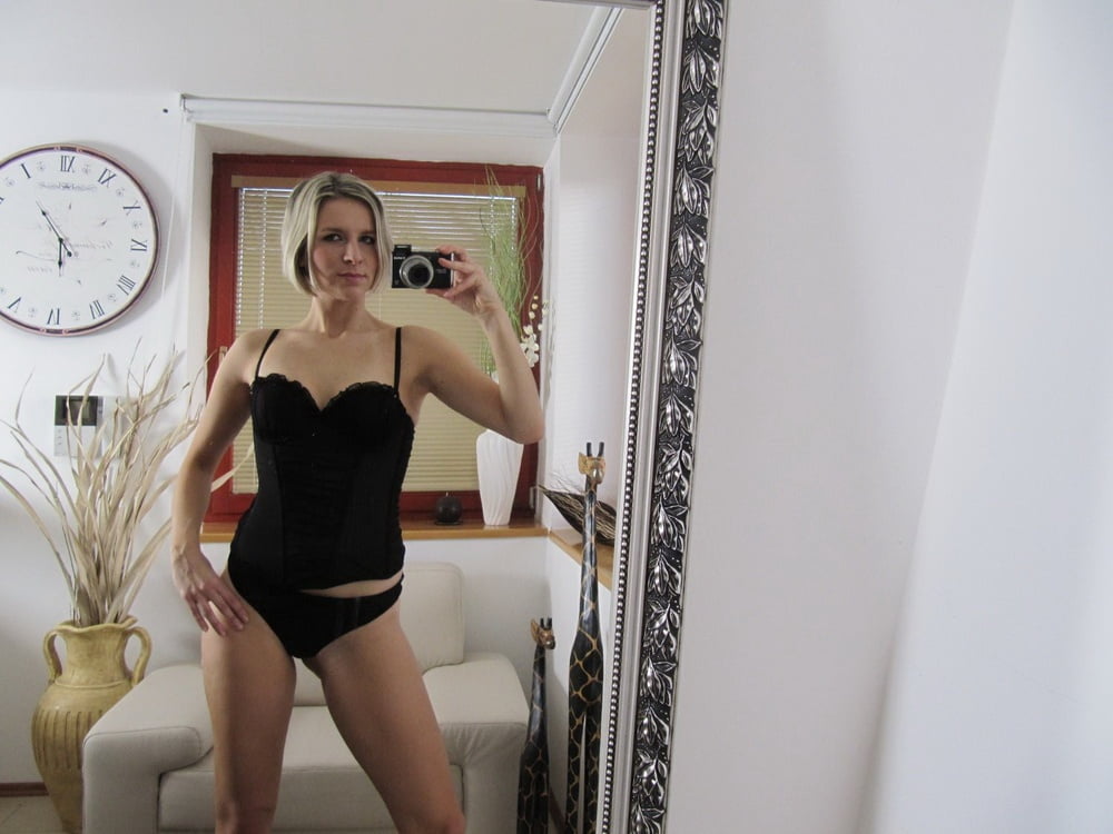 mature 616 #99143974