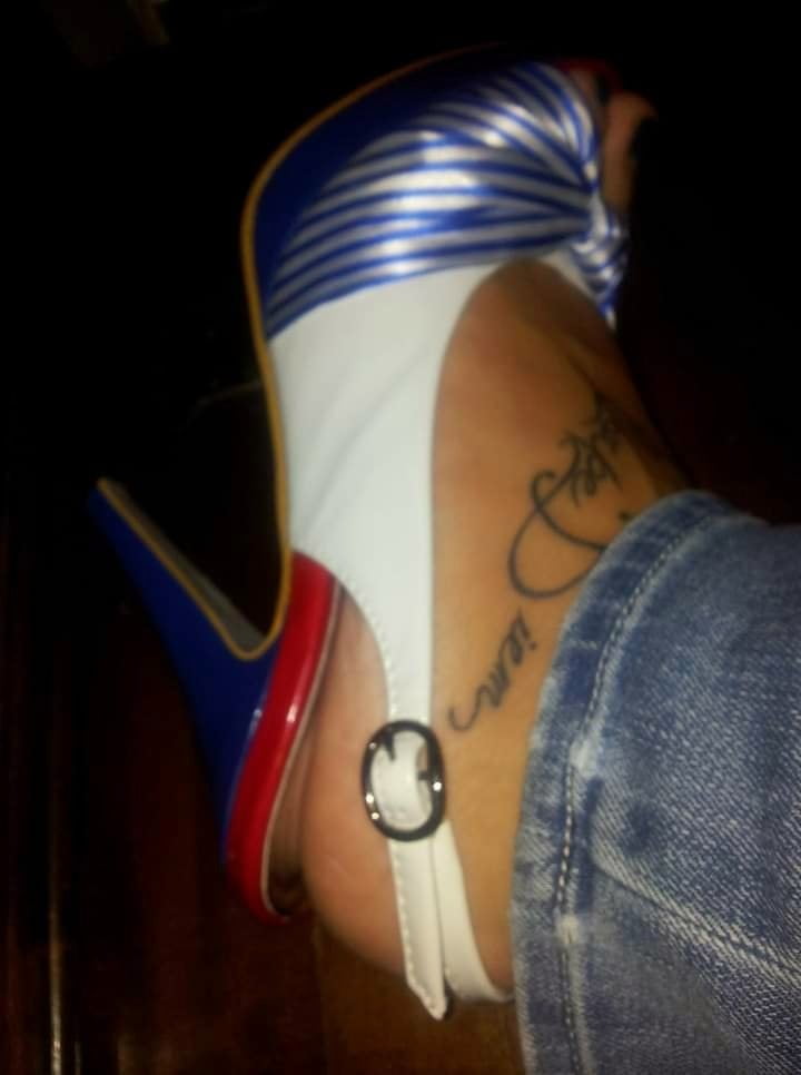 Piedi da zoccola #92637423