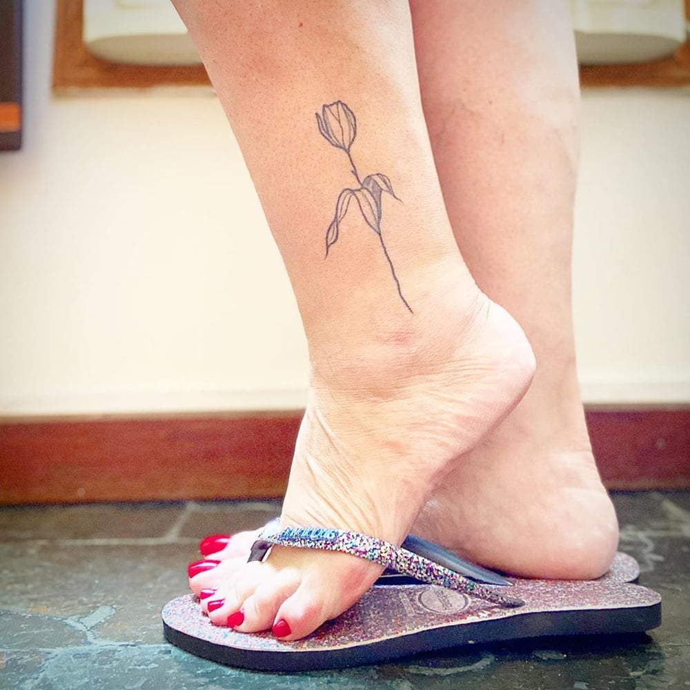 Piedi da zoccola #92637459