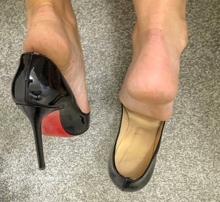 Piedi da zoccola #92637555