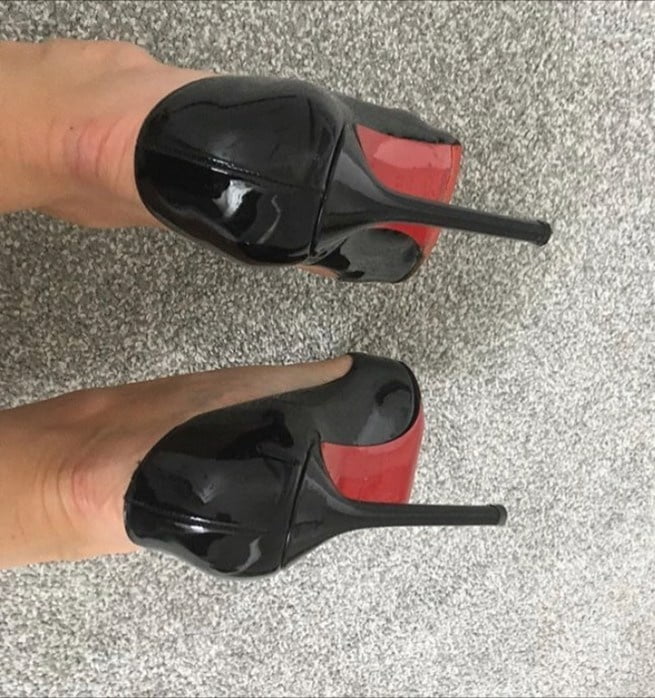 Piedi da zoccola #92637586