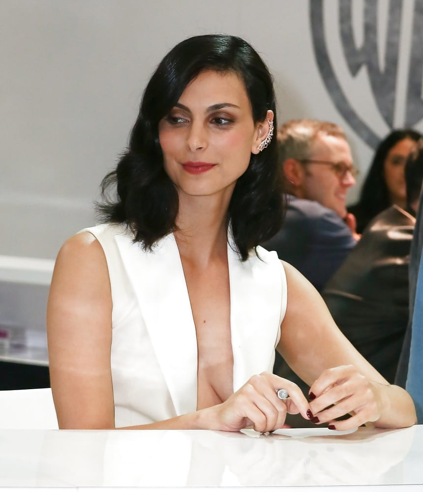 Morena Baccarin Sexy Pics #95529926