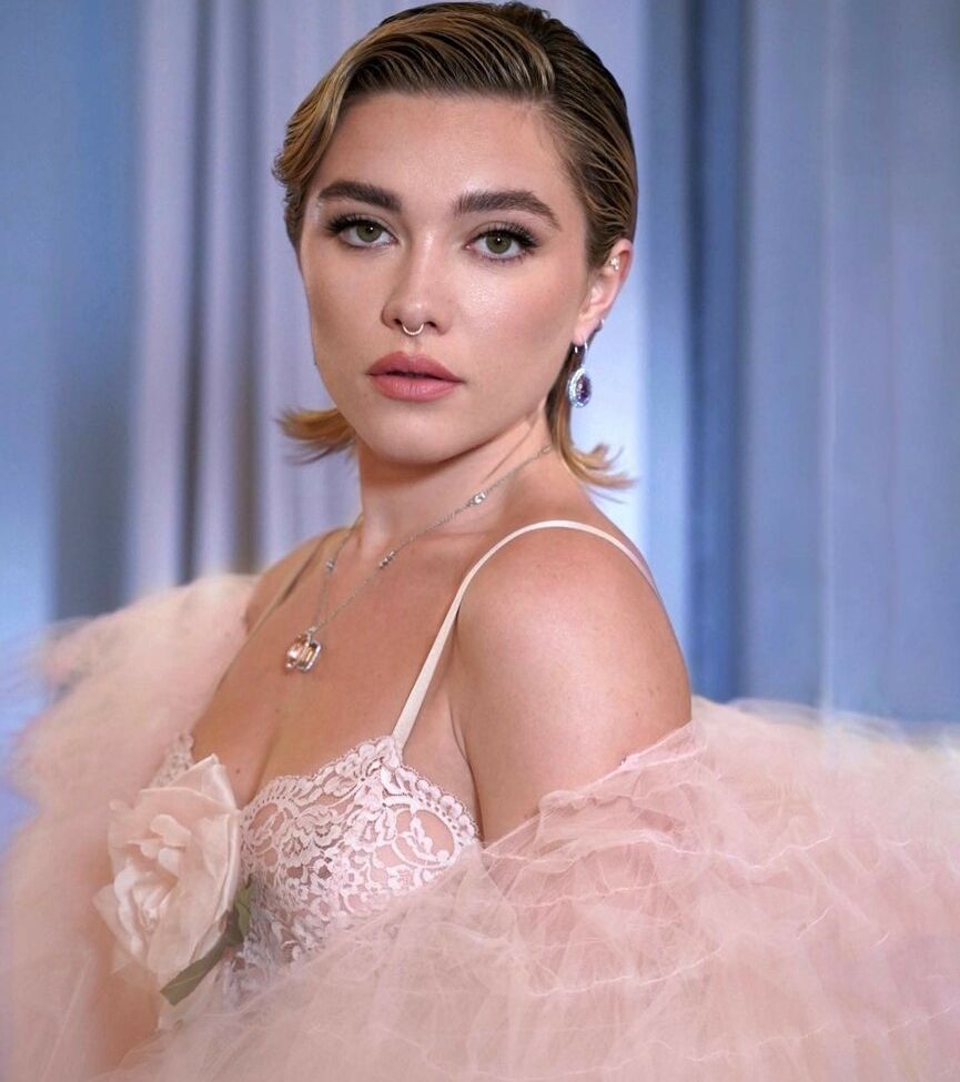 Florence Pugh nue #107958971