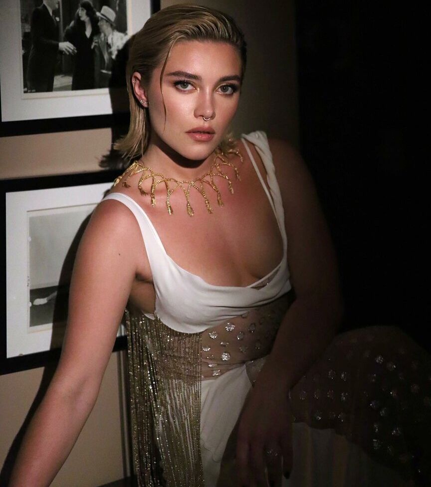 Florence Pugh nue #107959082