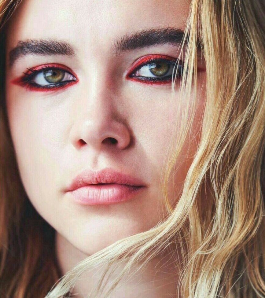 Florence Pugh nue #107959140