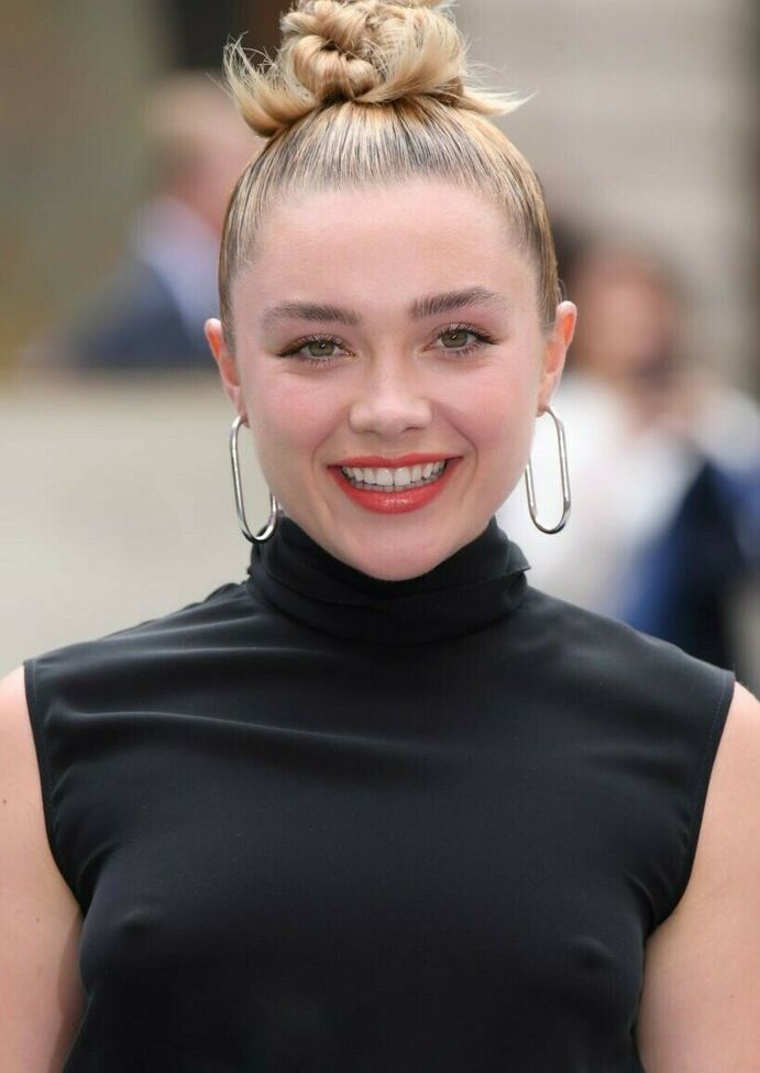 Florence Pugh nue #107959159