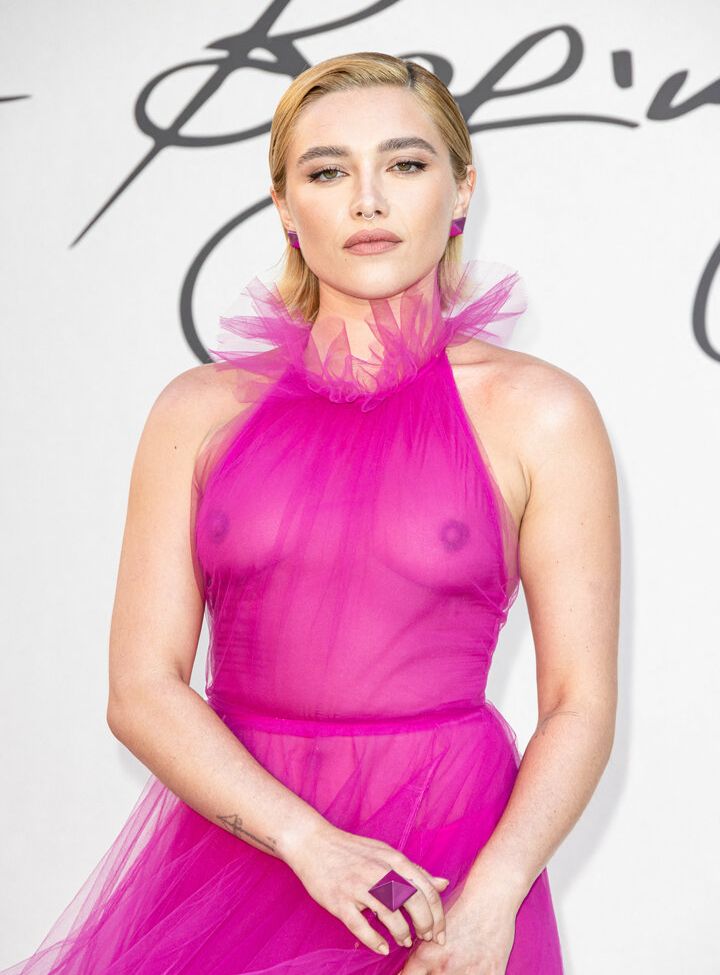 Florence Pugh nue #107959186