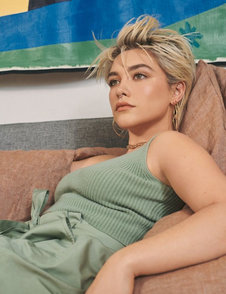 Florence Pugh nue #107959245