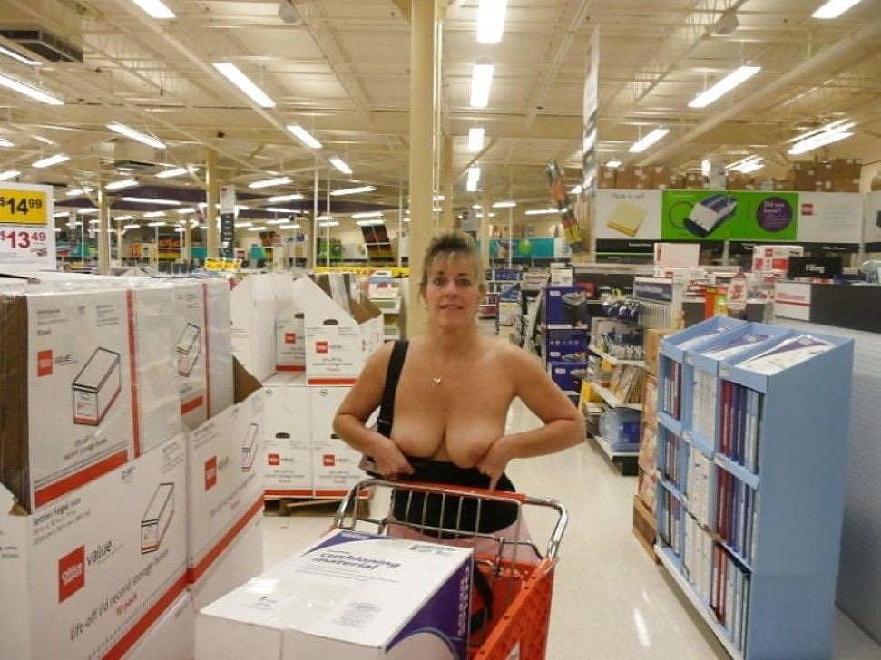 Bájate la camiseta
 #97157599