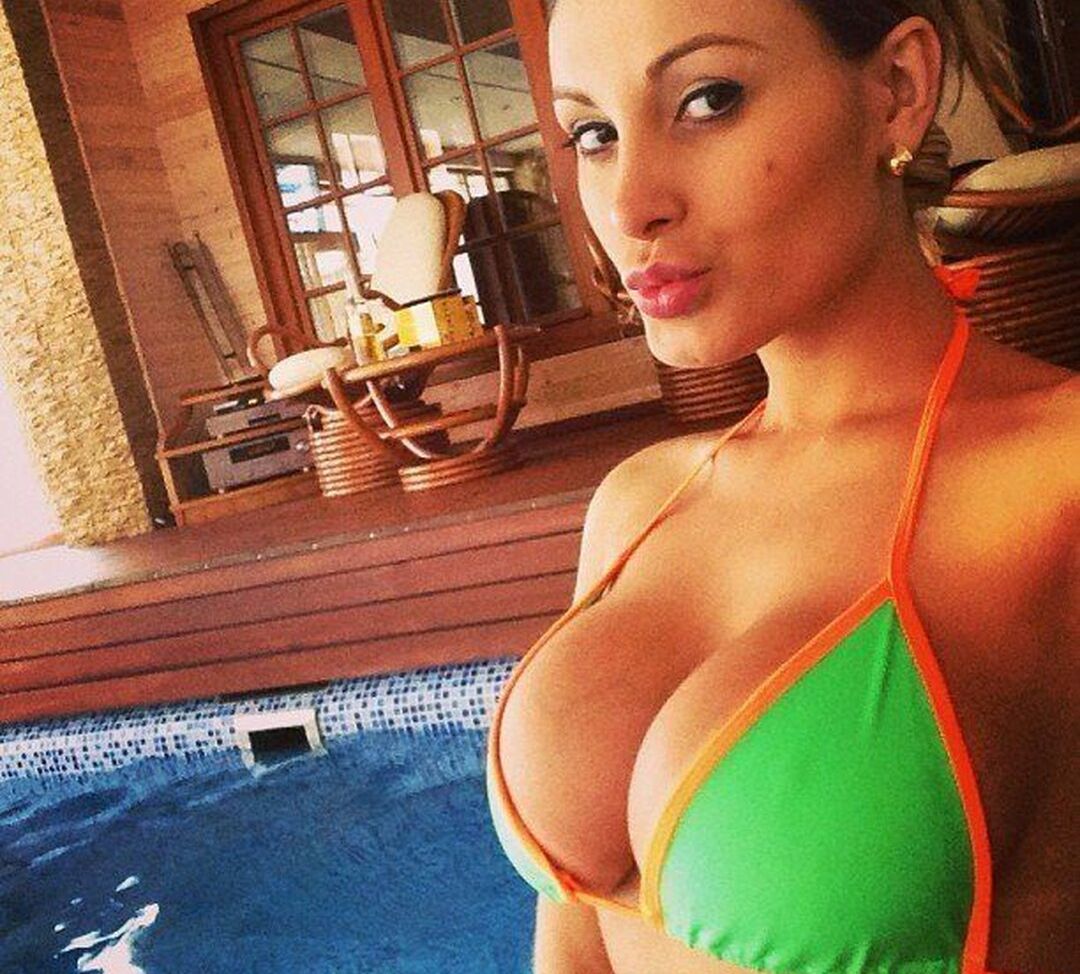 Andressa Urach nuda #108921368