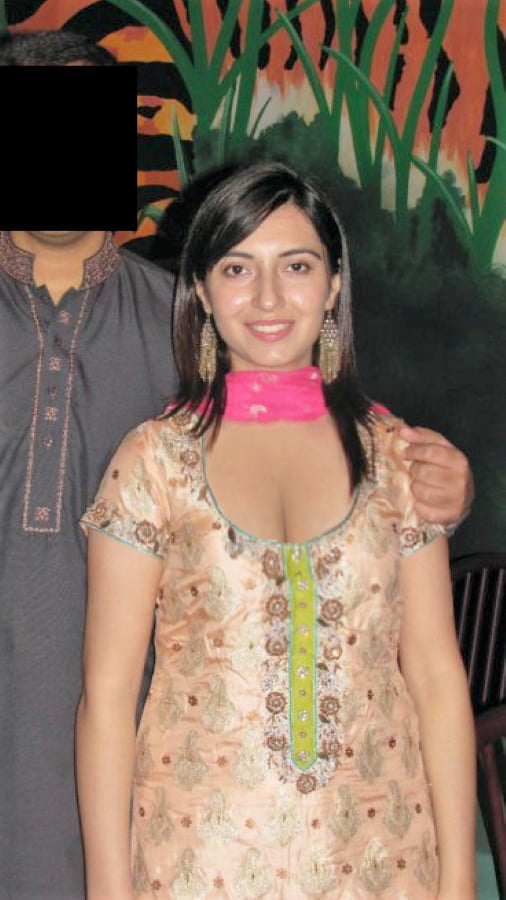 Desi Indian Paki Cleavage Part 9 #103839072