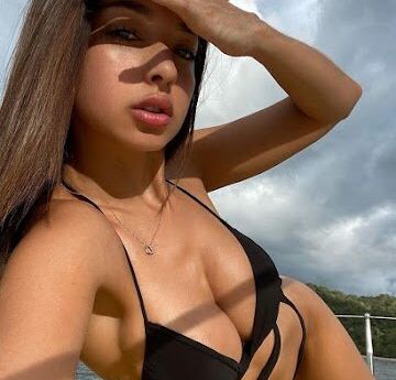 Dani Torres desnuda #108805962