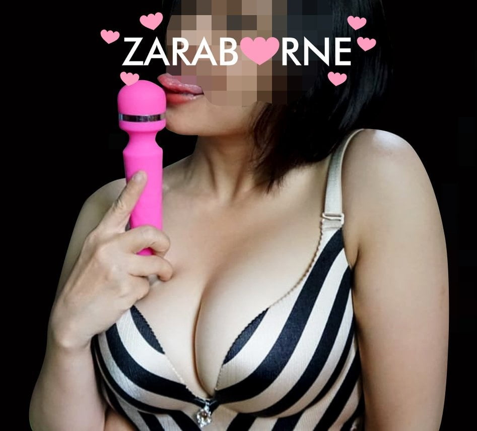 Muslim milf wife zara borne fetish slut hijab naked #88878572