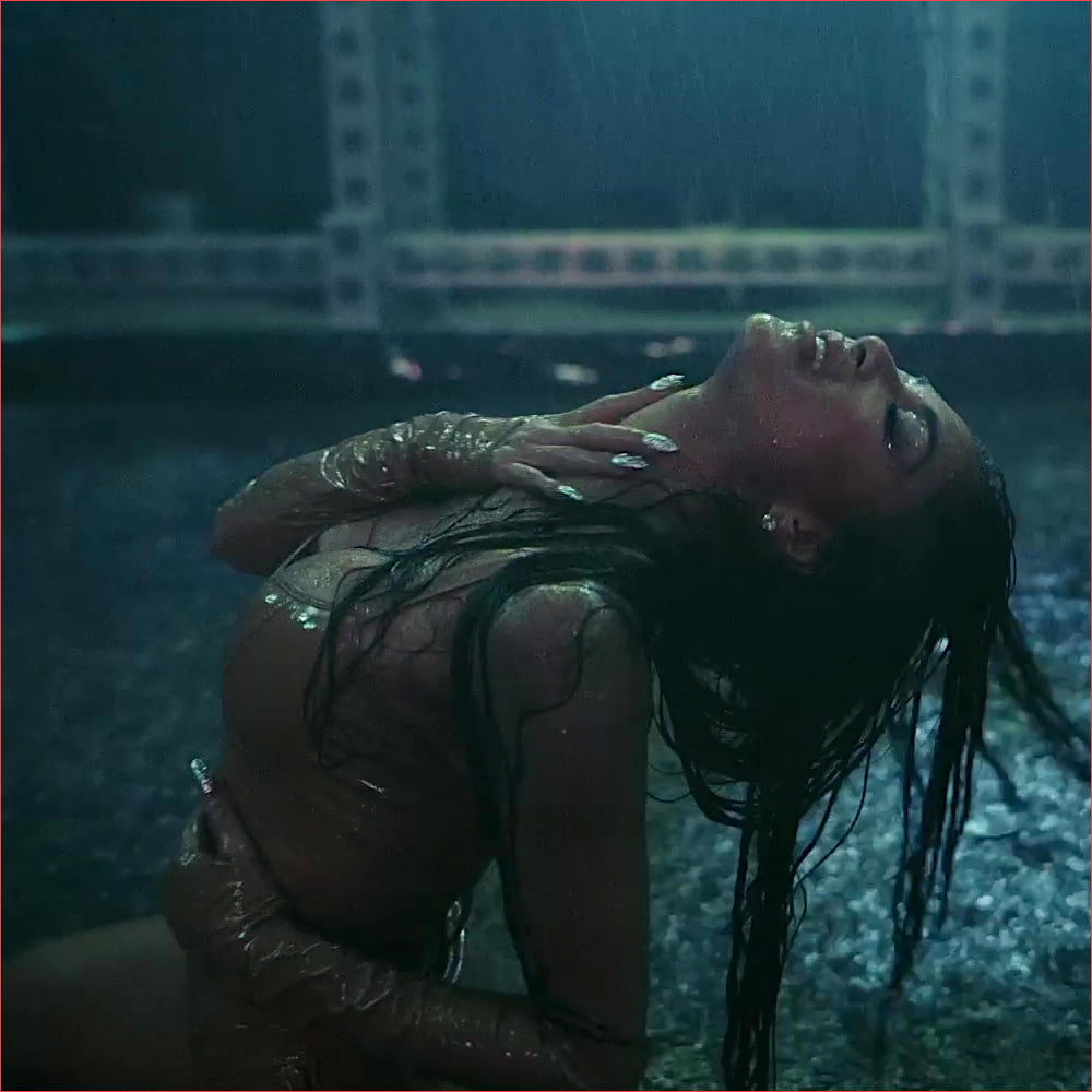 Nicole scherzinger pcd 'react' (2020)
 #105740313