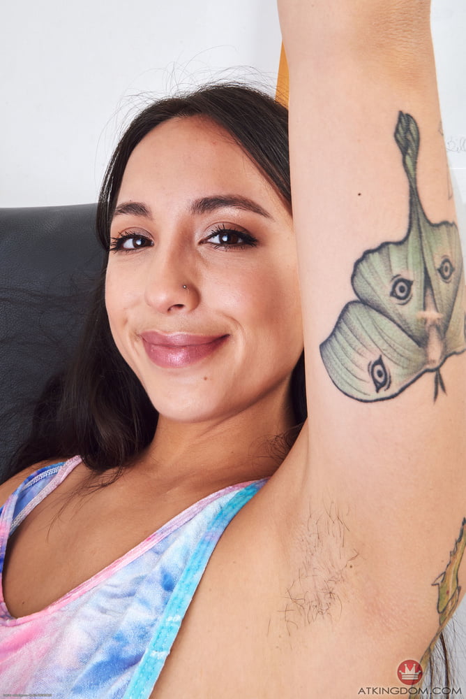 Mi ha doan 002 (eine asiatische Schönheit)
 #80592392