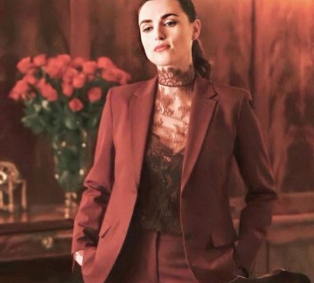 Katie McGrath desnuda #108099371