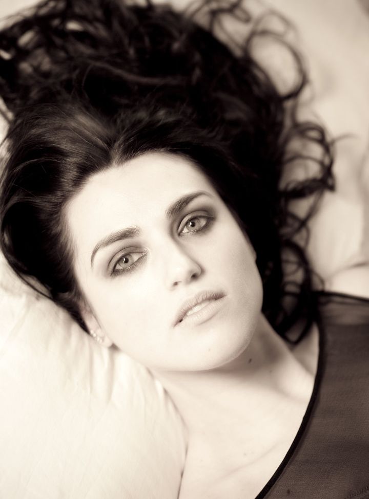 Katie McGrath desnuda #108099430