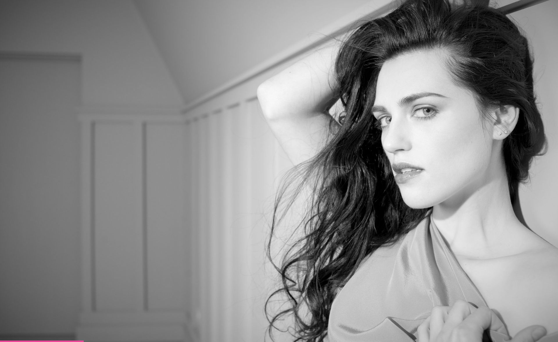 Katie McGrath desnuda #108099450