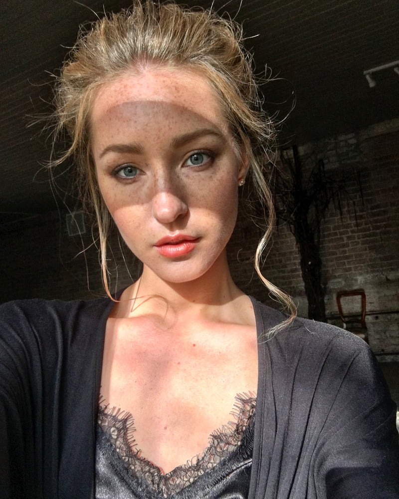 美しい私)
 #97737460