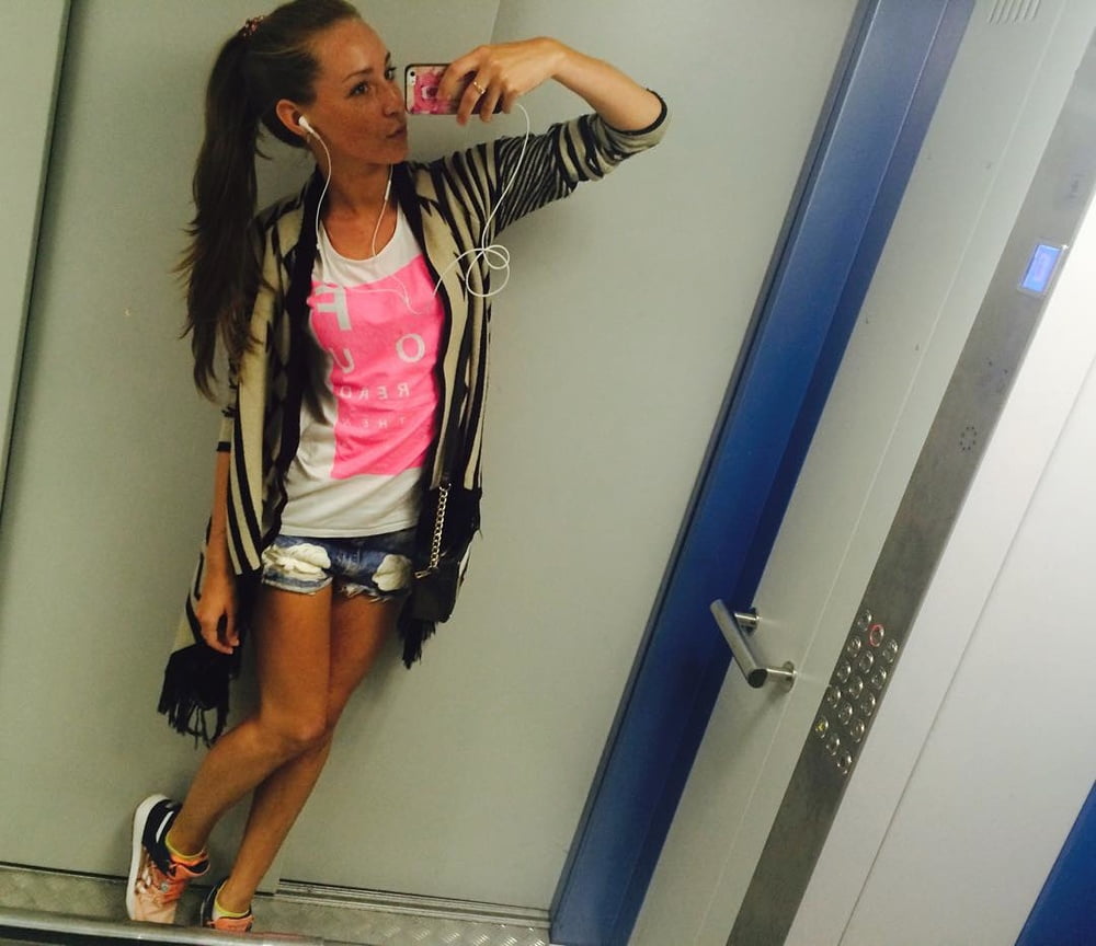 美しい私)
 #97737489