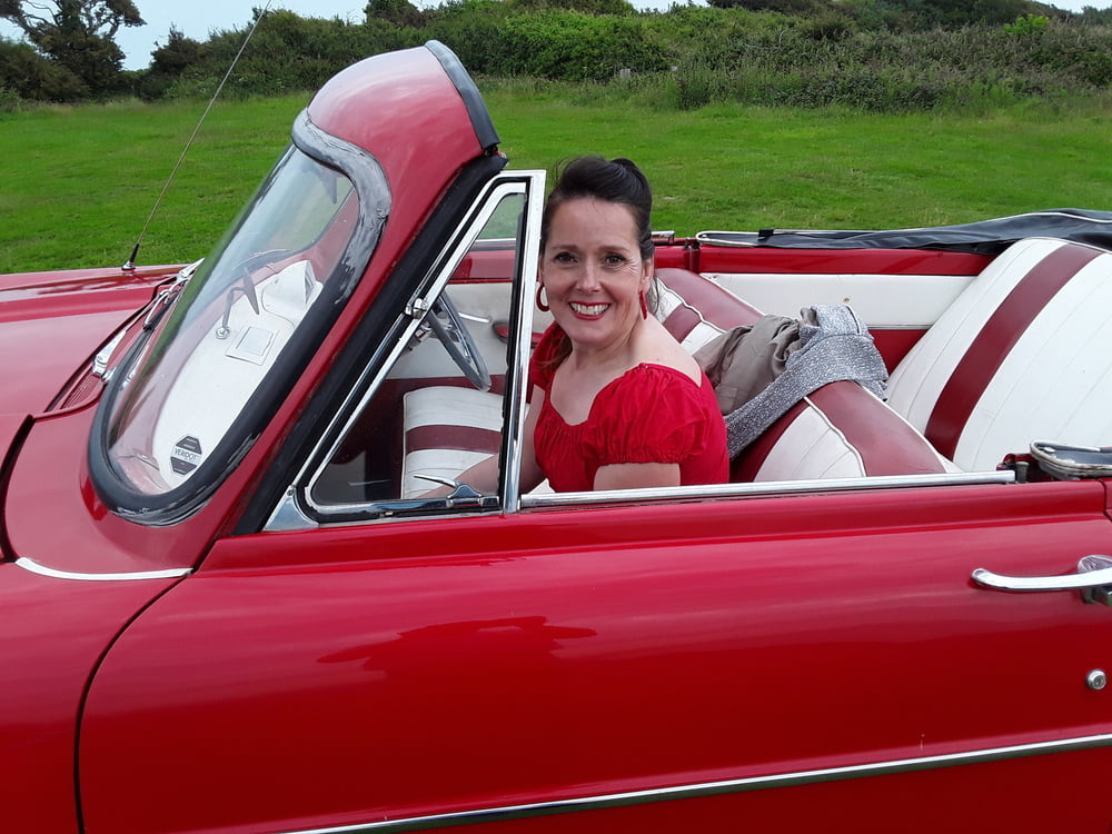 Die Frau in ihrer Levi's Sexiest Jeans.
 #97945621