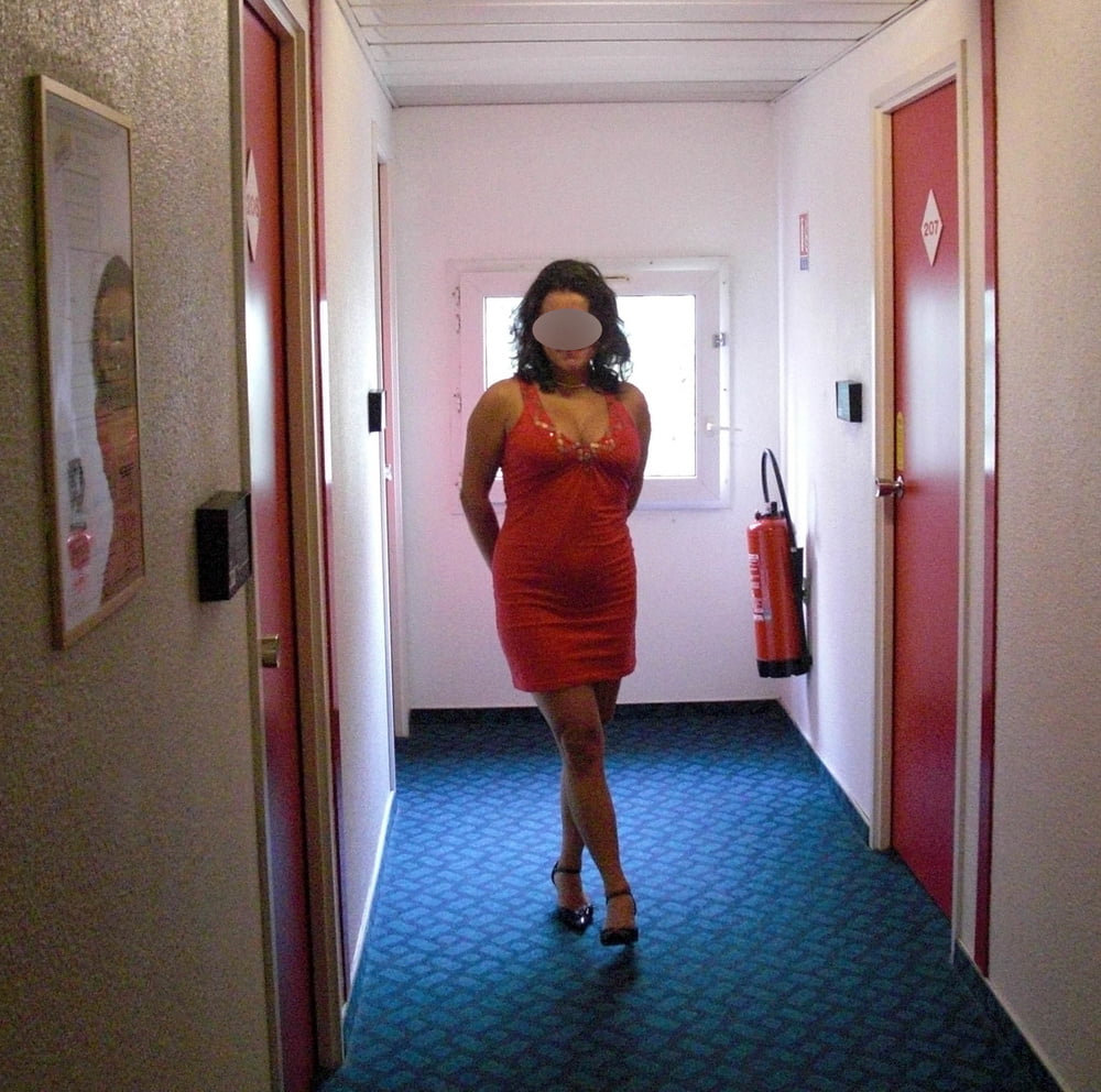 クライアントと一緒に楽しむコカイン
 #91144940