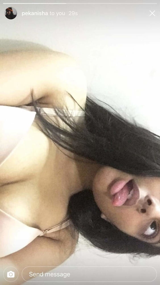 Große Titten instagram malaysia indisches Mädchen nackt
 #96018970