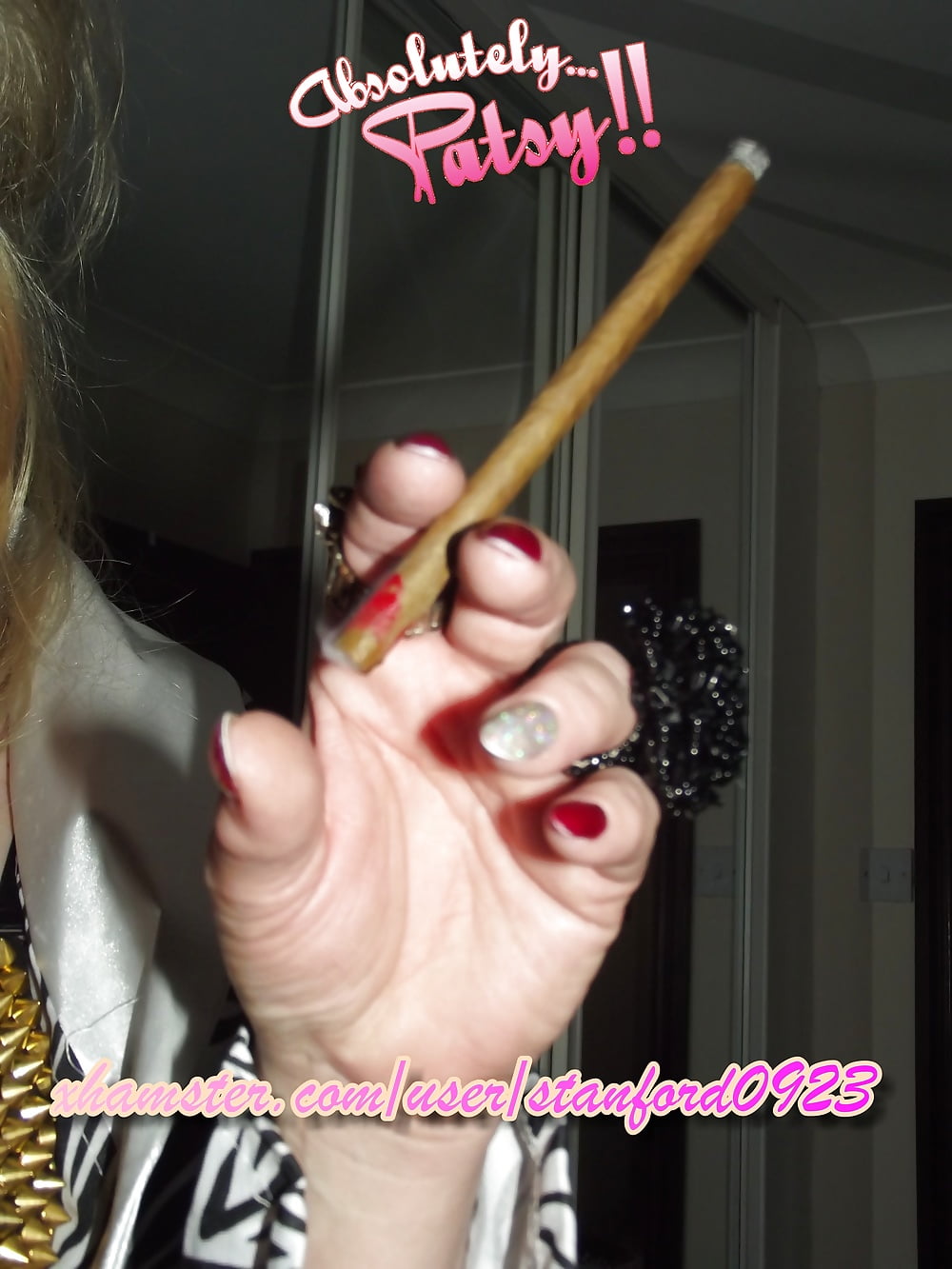 ツアー中の淫乱女Pasty
 #106683885