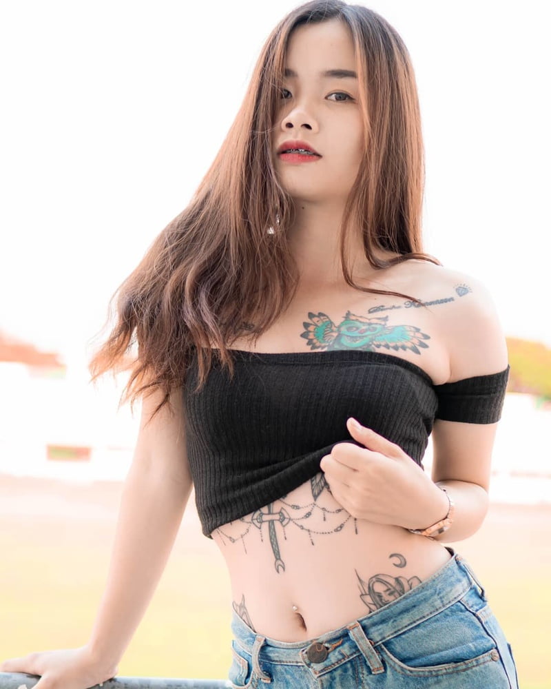 J'aime les filles thaïes sexy
 #81091472