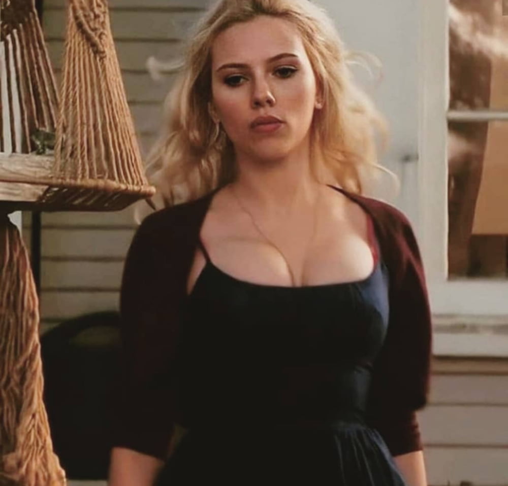 Scarlett johanson
 #81121250