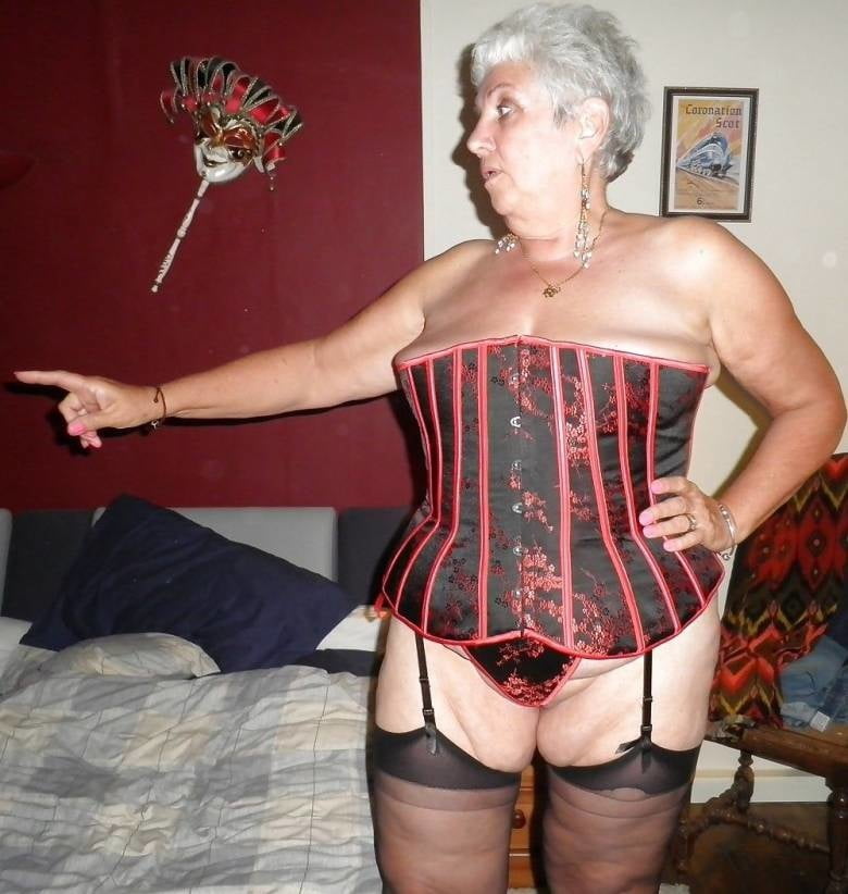 VARIOUS MATURES 3 #88562215