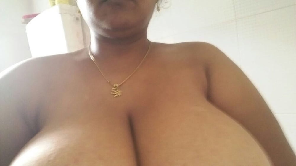 Puro indio grandes tetas - clics al azar
 #81169065