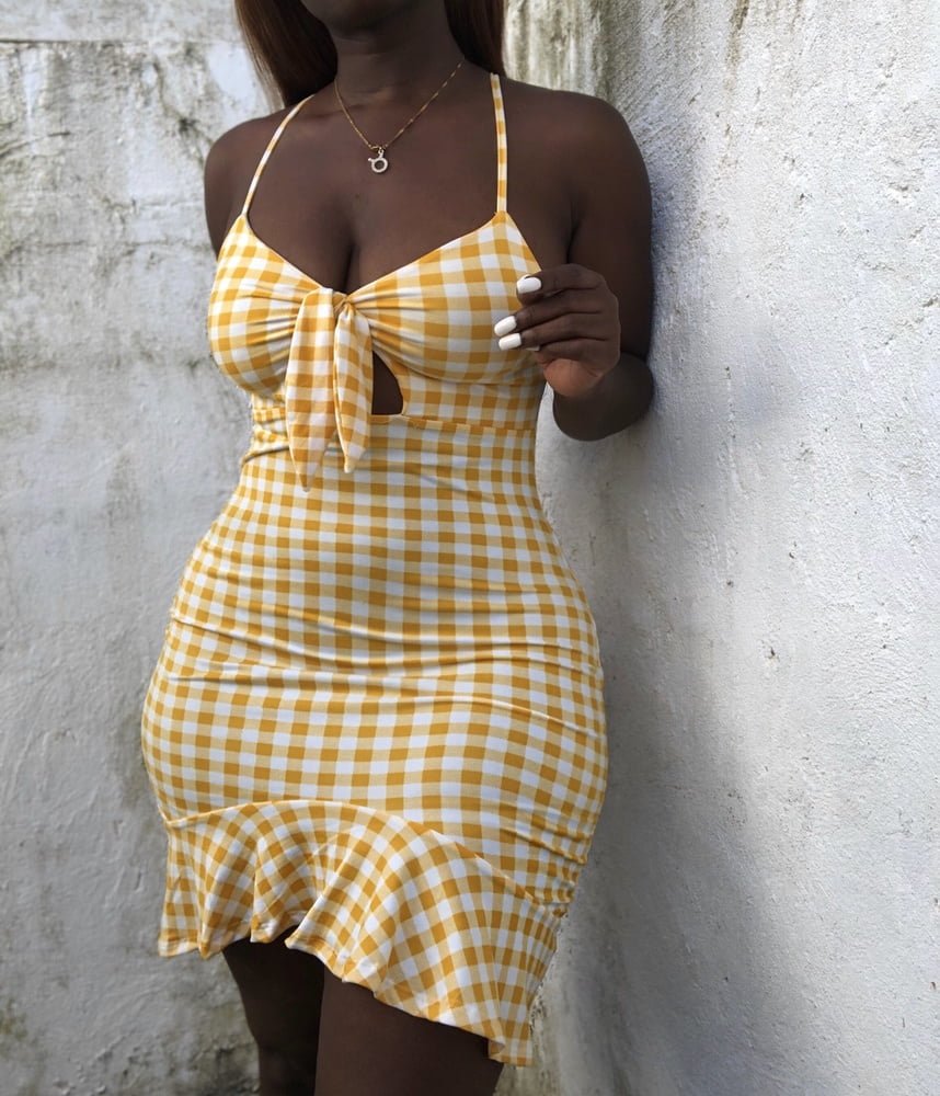 Wählen Sie eine Farbe
 #100621261