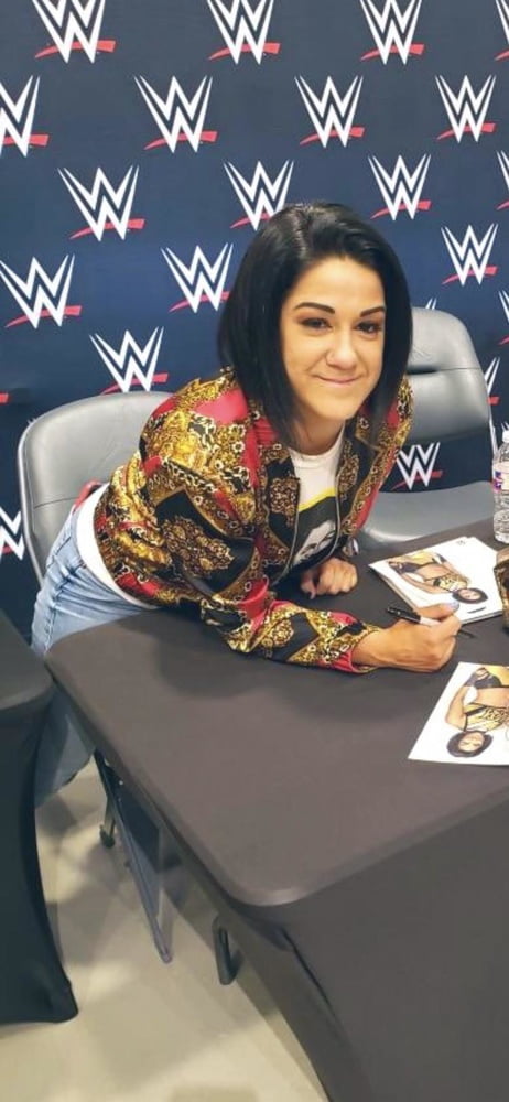 Bayley WWE mega collection 2 #99525643