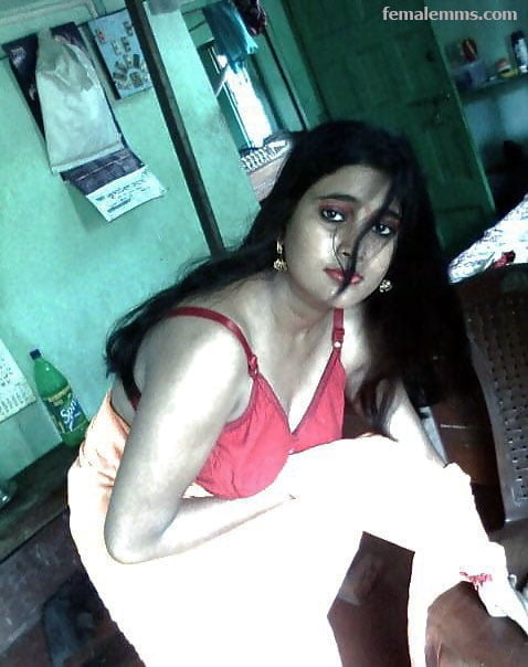 bangladeshi bhabhi nude photos #80000281