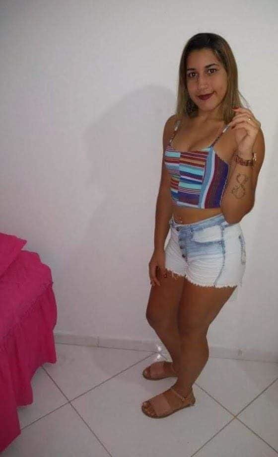 putinha gostosa #81776371
