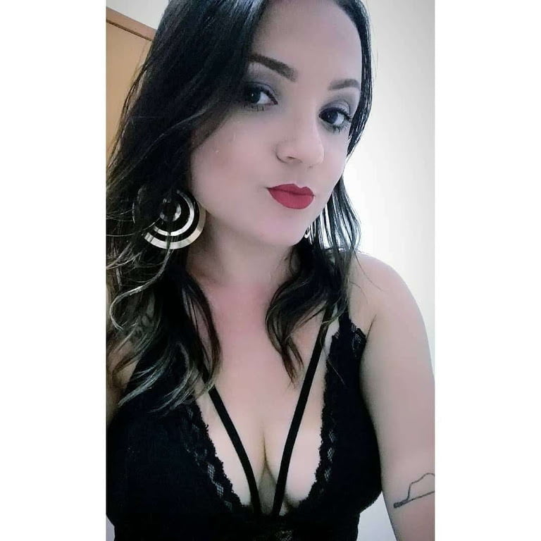 putinha gostosa #81776401
