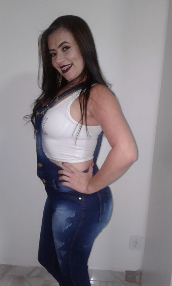 putinha gostosa #81776411