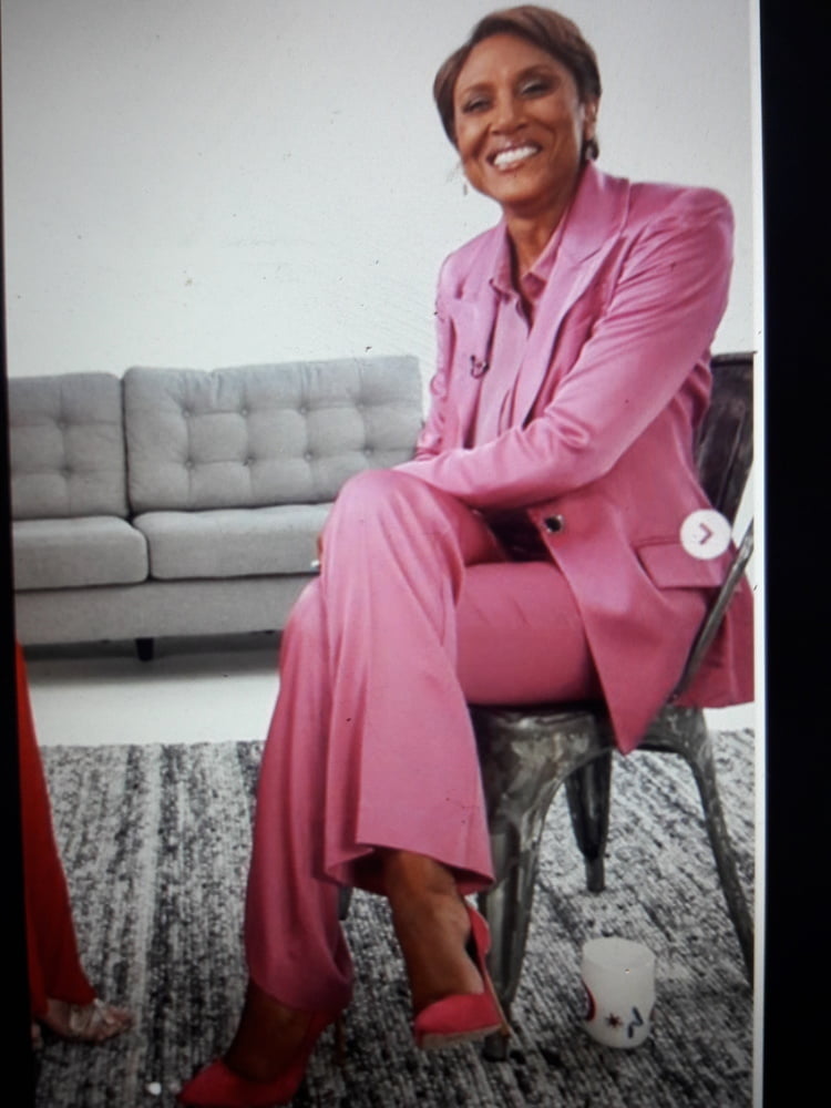 Robin roberts #88788610