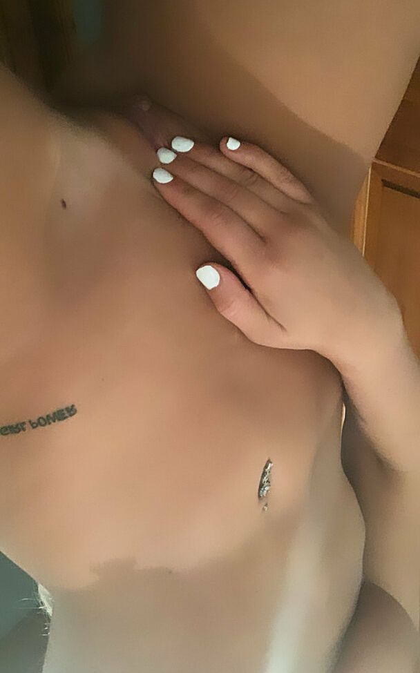 Imogenlucyholland nude #108780552