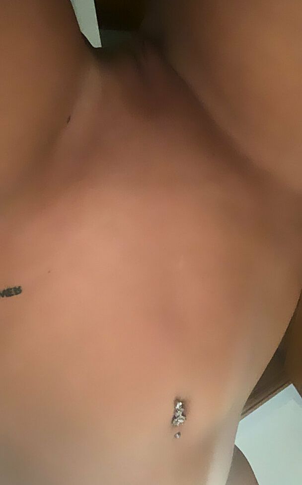 Imogenlucyholland nude #108780560