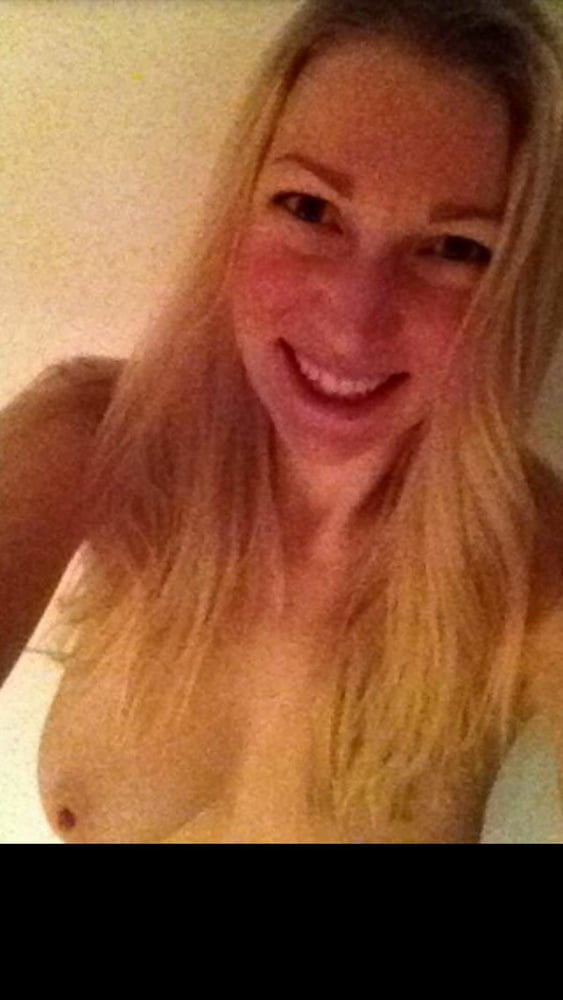 Swedish blonde exposet #90526386