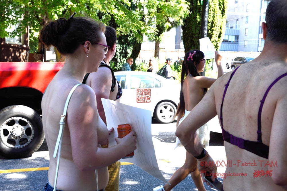 2017 proteste topless vancouver bc
 #90293408